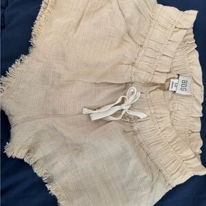 BDG Cream Frayed Hem Shorts